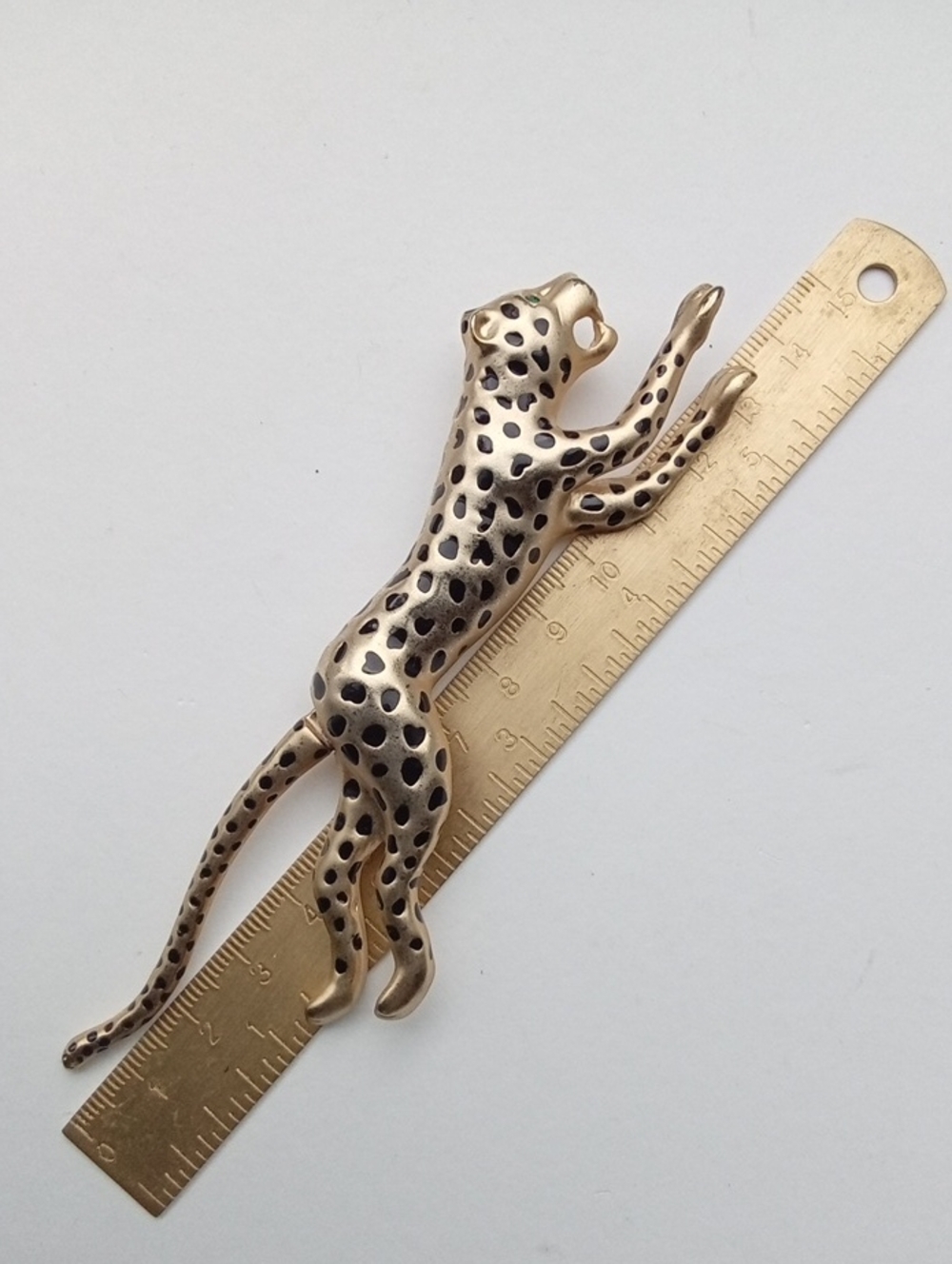 Vintage Large Leopard Brooch Gold Tone, Black Enamel Spots With Moving Tail